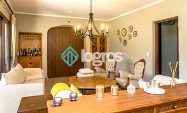 Casa en venta - APTA CREDITO - En La Aguada