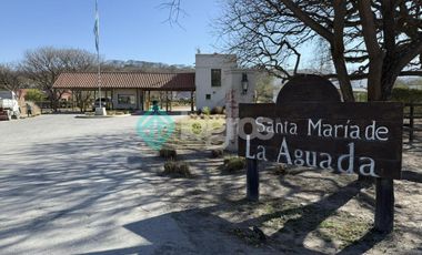 Casa en venta - APTA CREDITO - En La Aguada