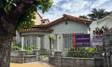 Chalet en alquiler en Burzaco Oeste