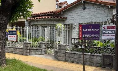 Chalet en alquiler en Burzaco Oeste