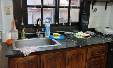 Casa en venta en Isidro Casanova