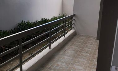 For Sale 3Br Bi-Level Penthouse w/ Balcony in Sta. Mesa Manila