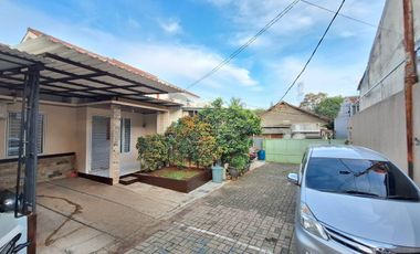 Rumah disewakan di serua indah lokasi bebas banjir lokasi strategis