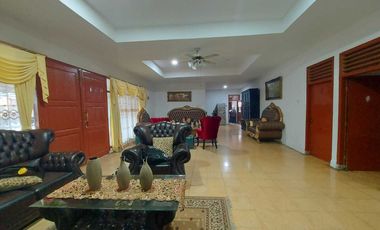 DIJUAL RUMAH BESAR JALAN ABDUL ROZAK SIMPANG PATAL PALEMBANG