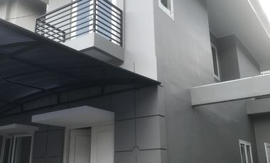 DISEWAKAN TERMURAH RUMAH STRATEGIS DI PEJATEN BARAT JAKARTA SELATAN