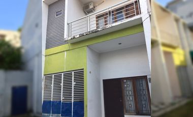 DIJUAL TOWN HOUSE JALAN MAYOR SALIM BATUBARA – GRESIK SEKIP PALEMBANG