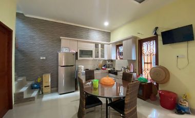 DIJUAL RUMAH FULL FURNISH DEKAT INDOGROSIR SIMPANG BLK SAKO PALEMBANG