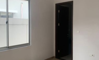 Disewakan rumah pik golf island 3 kamar 8x15 khusus wni saja