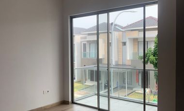 Disewakan rumah pik golf island 3 kamar 8x15 khusus wni saja