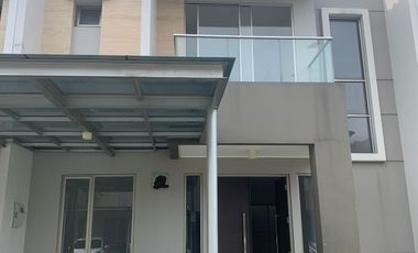 Disewakan rumah pik golf island 3 kamar 8x15 khusus wni saja