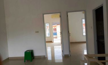 DIJUAL TOWNHOUSE JALAN CUT NYAK DIEN KAMBANG IWAK PALEMBANG