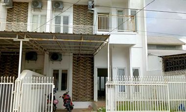 DIJUAL TOWNHOUSE JALAN CUT NYAK DIEN KAMBANG IWAK PALEMBANG