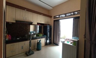 DIJUAL 2 RUMAH JADI 1 FULL FURNISH PERUMNAS TALANG KELAPA