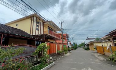DIJUAL 2 RUMAH JADI 1 FULL FURNISH PERUMNAS TALANG KELAPA