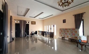 DIJUAL 2 RUMAH JADI 1 FULL FURNISH PERUMNAS TALANG KELAPA