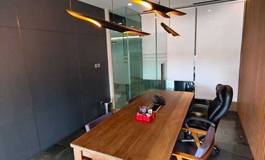 Disewakan office gold coast PIK luas 200m full furnish BAGUS Sea view