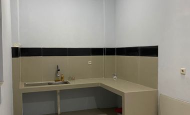 Disewakan rumah baru 2 lantai di harapan indah bekasi