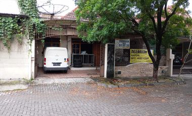 Disewakan Rumah Jl Salak Sektor 1 Solo Baru perlu renovasi ya