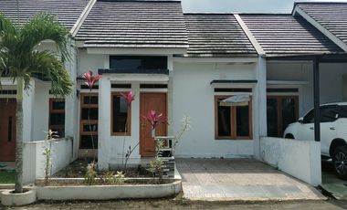 Rumah Pusat Kota Sukabumi Cluster One Gate Sistem Siap Huni