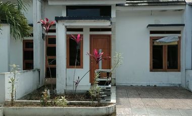 Rumah Pusat Kota Sukabumi Cluster One Gate Sistem Siap Huni