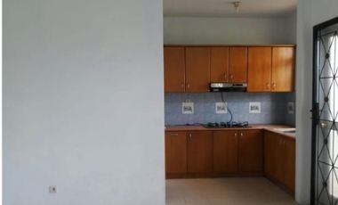 Dijual Cepat Town House Taman Hijau Lippo Karawaci Tangerang