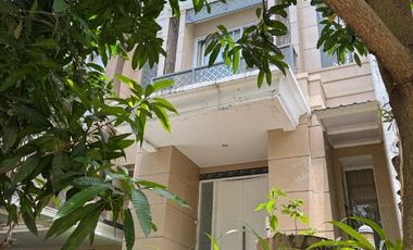 Rumah Mewah Furnish di Citra land Celebes