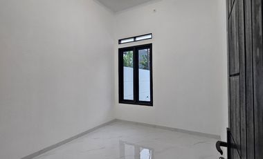 DIJUAL RUMAH BUMI RAJA BASA DEKAT MALAHAYATI