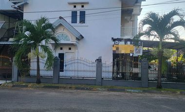 RUMAH 2 LANTAI DI CLUSTER PANAKUKKANG