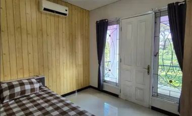 sewa Laguna Pakuwon city, 180m2 furnish bersih. san antonio, diego