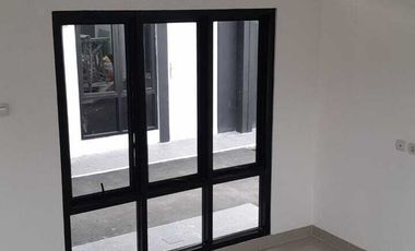 Di jual rumah mewah cantik di daerah Percetakan Negara Jakarat Pusat.