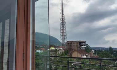 DIJUAL VILLA GRAND BOULEVARD TRAWAS