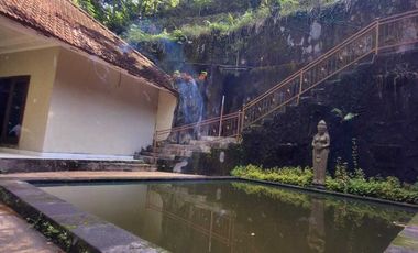 Villa Murah Los Sungai View Lembah Dekat Central Ubud di Jalan Suweta