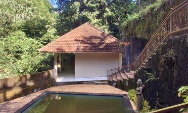 Villa Murah Los Sungai View Lembah Dekat Central Ubud di Jalan Suweta