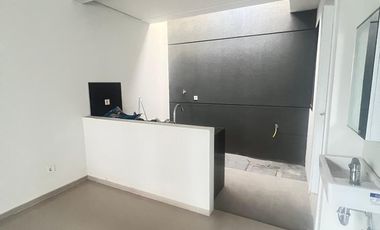 Rumah Minimalis Siap Huni Strategis Dekat Stasiun dan Fasum di U-Ville