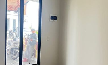 Rumah Minimalis Siap Huni Strategis Dekat Stasiun dan Fasum di U-Ville