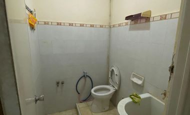 DIJUAL MURAH RUMAH 2 LT DI METLAND MENTENG CAKUNG JAKARTA TIMUR