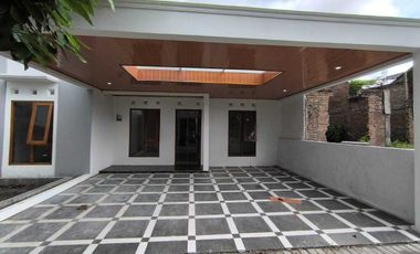 Rumah Baru Siap Huni Jl Godean di GRIYA FLORA AMARTA YOGYAKARTA