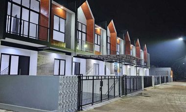 TOWN HOUSE MURAH DEKAT TOLL CIMANGGIS