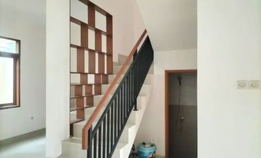Rumah lux perumahan one gate di rancabolang Margahayu raya