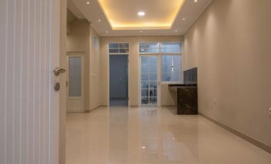 Rumah baru 2 lantai komplek cisaranten arcamanik kota Bandung