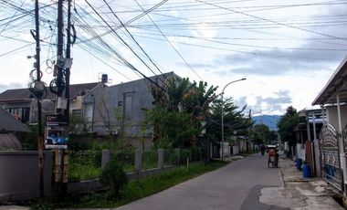 Rumah baru 2 lantai komplek cisaranten arcamanik kota Bandung