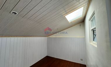 Rumah Baru minimalis modern dekat pusat belanja