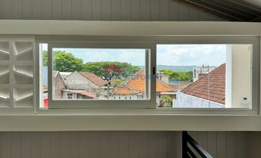 Rumah Baru minimalis modern dekat pusat belanja