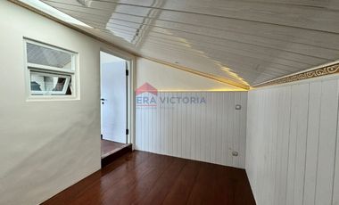 Rumah Baru minimalis modern dekat pusat belanja