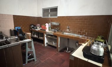 RUMAH 2 LANTAI LOKASI STRATEGIS PINGGIR JL RAYA, PULOMAS JAKARTA TIMUR