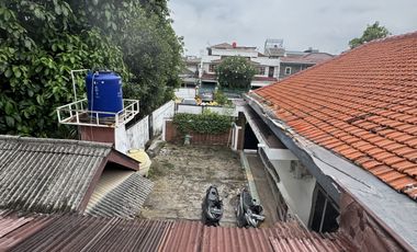 RUMAH 2 LANTAI LOKASI STRATEGIS PINGGIR JL RAYA, PULOMAS JAKARTA TIMUR