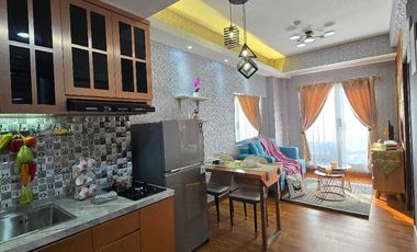AMAZING  Unit 2BR New Interior PURI PARK VIEW Apartement