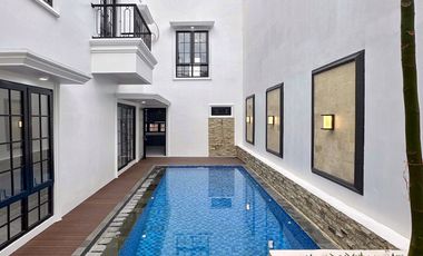 Rumah Mewah Dalam Townhouse Dekat Akses Tol Brigief Di Jagakarsa