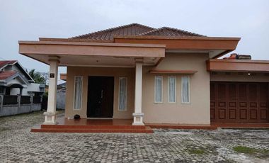 DIJUAL RUMAH HALAMAN LUAS JALAN HULUBALANG II BUKIT PALEMBANG