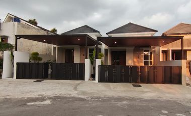 Rumah Siap Huni Lokasi Strategis Dekat Kampus UII Ngaglik Sleman